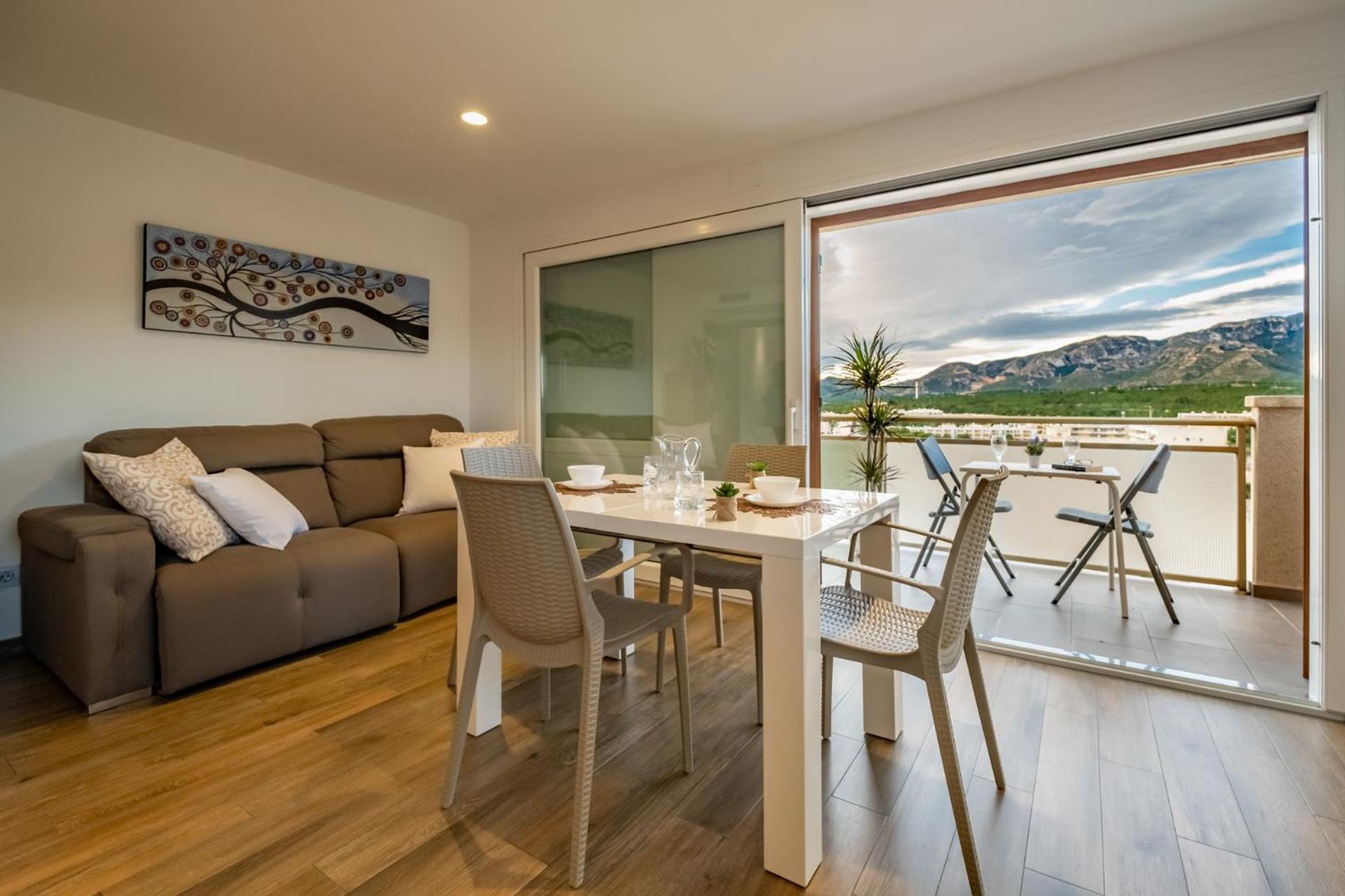 Apartamento Con Terraza, Vistas Playa Y Montana Hospitalet De L'Infant Kültér fotó