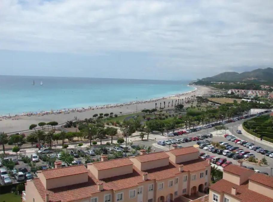 Apartamento Con Terraza, Vistas Playa Y Montana Hospitalet De L'Infant Kültér fotó